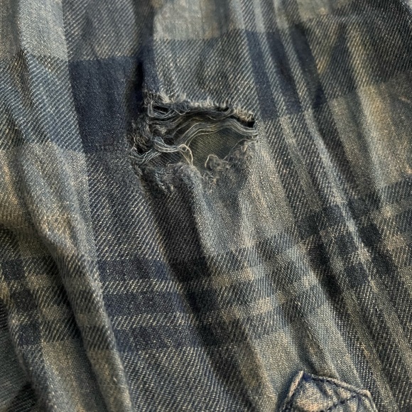NWT AE Cropped Hooded Flannel Shirt - Picture 2 of 5